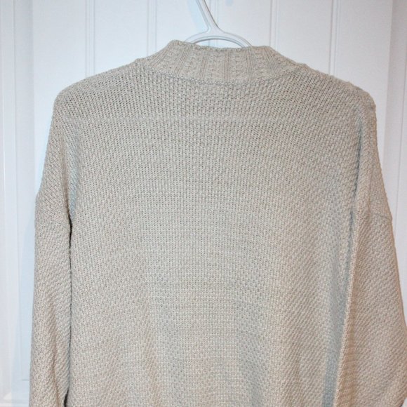 2/$40 🏷 Two Roads Oatmeal Knit Sweater Size M/L - Picture 2 of 4